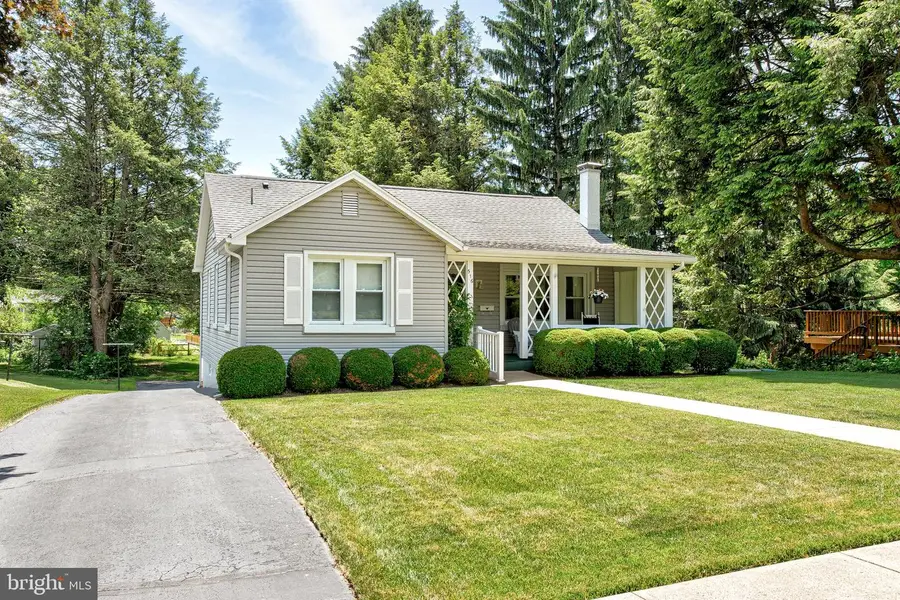 516 E Linn St, Bellefonte, PA 16823 - #2
