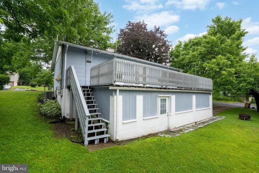 1503 S Allen St, State College, PA 16801 - #3