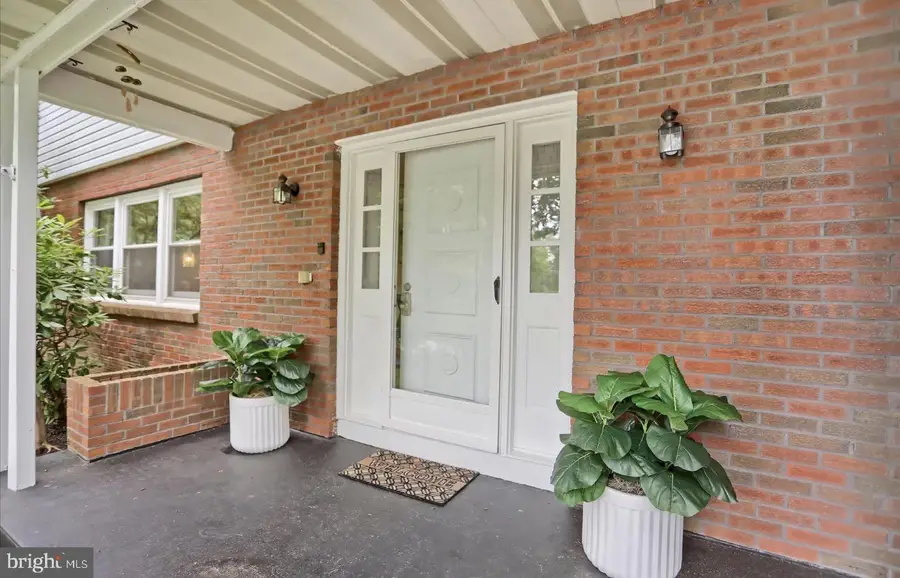 219 Morningside Cir, State College, PA 16803 - #2
