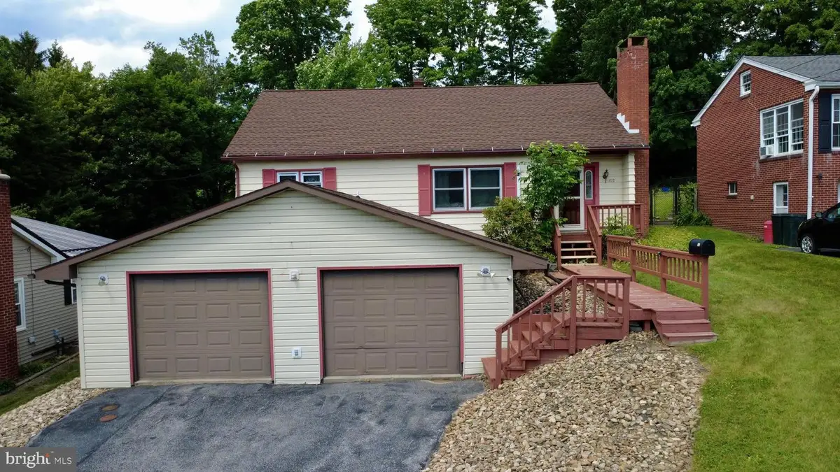 102 S 9th St, Philipsburg, PA 16866 - #1