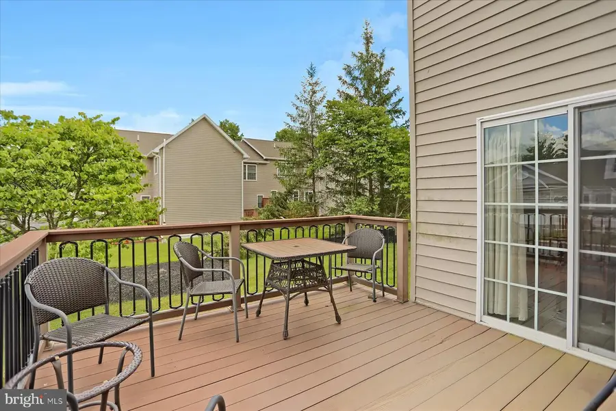 141 Quincy Ave, State College, PA 16801 - #2