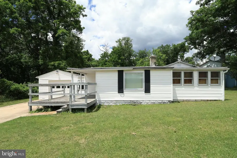 121 Mulbarger Ln, Bellefonte, PA 16823 - #2