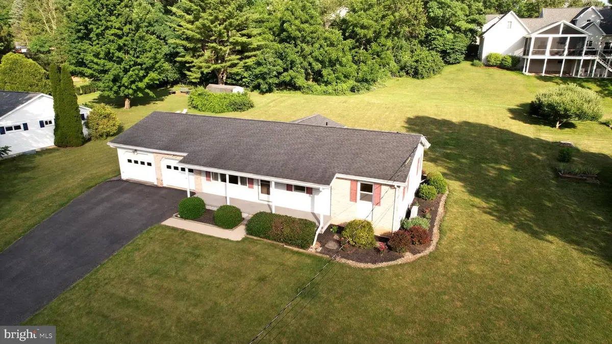 1526 Yardal Rd, State College, PA 16801 - #1