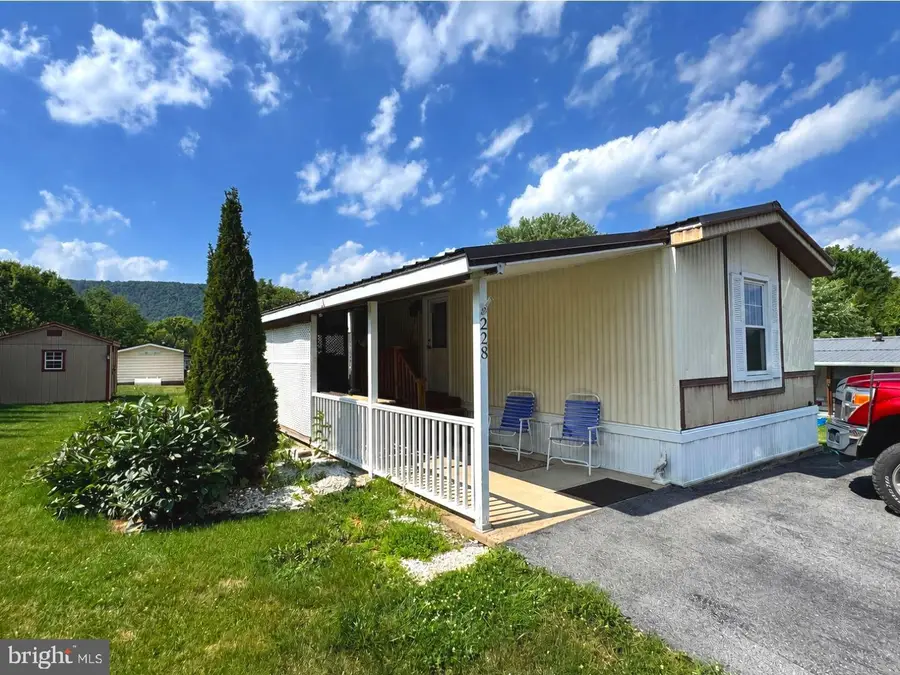 228 Ash St, Bellefonte, PA 16823 - #2