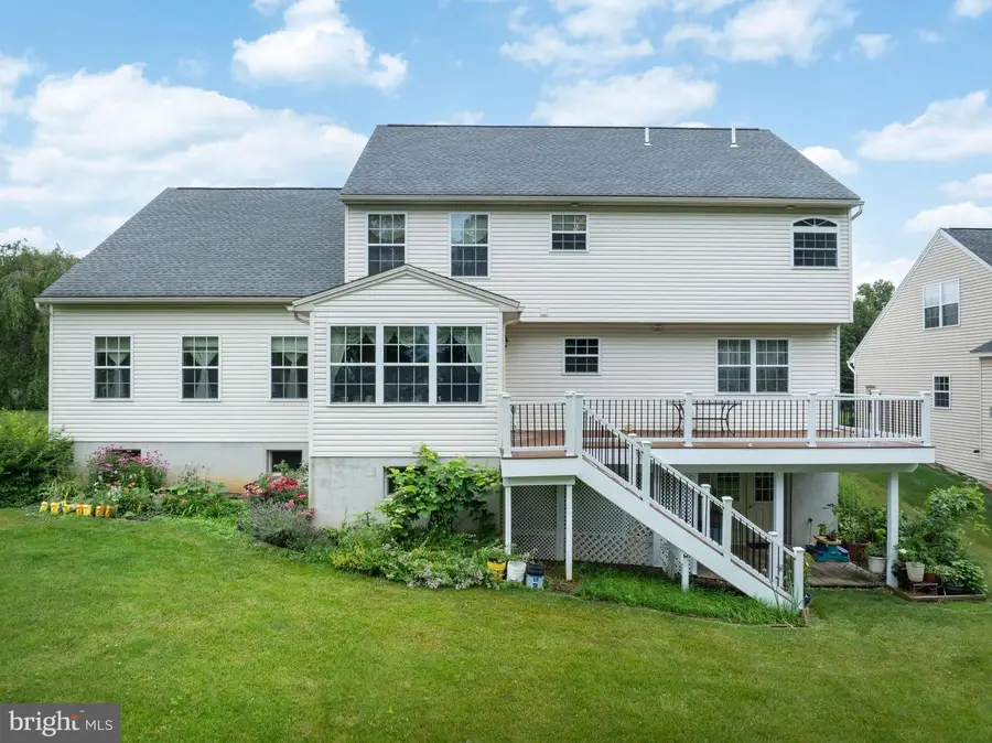 2328 Saratoga Dr, State College, PA 16801 - #2