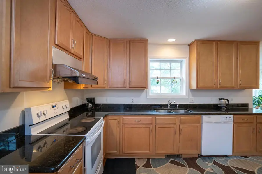 2328 Saratoga Dr, State College, PA 16801 - #3