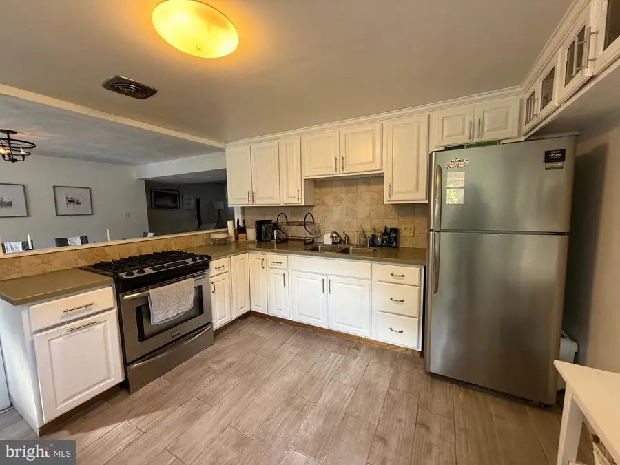 2042 Fairwood Ln, State College, PA 16803 - #3