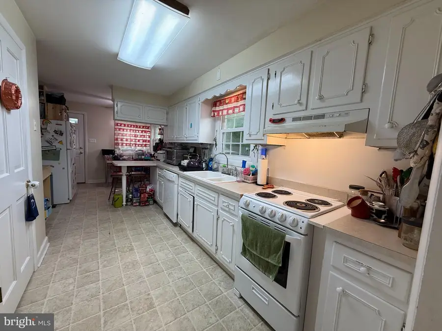 509 Nimitz Ave, State College, PA 16801 - #3
