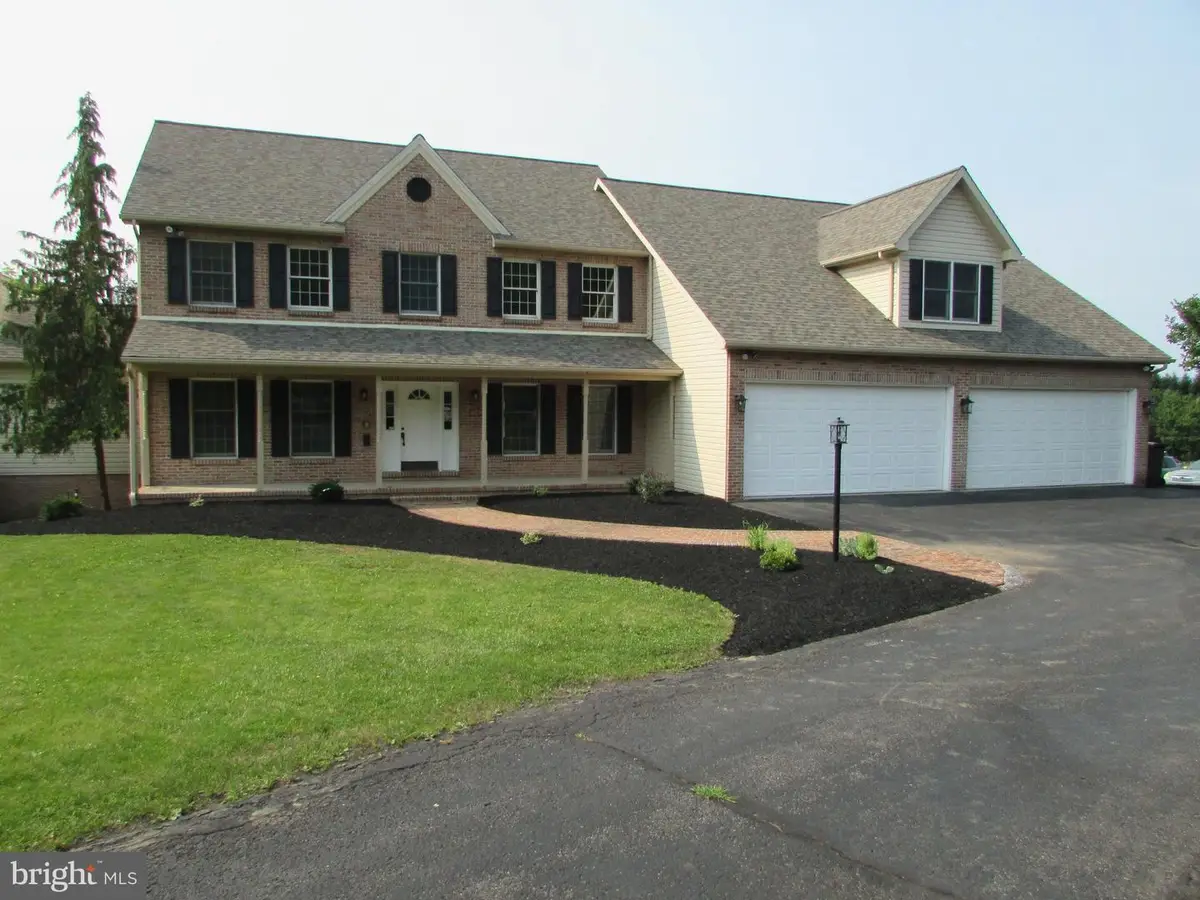 340 Brush Valley Rd, Boalsburg, PA 16827 - #1