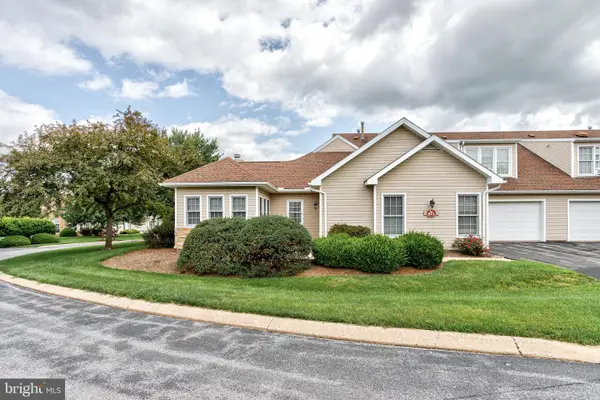 3301 Shellers Bnd #931, STATE COLLEGE, PA 16801