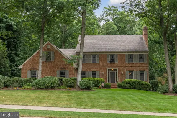 2460 Hickory Hill Dr, STATE COLLEGE, PA 16803