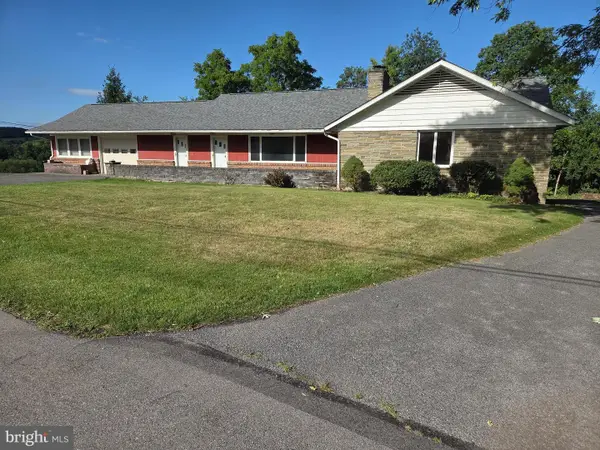 1215 Sylvan Cir, BELLEFONTE, PA 16823