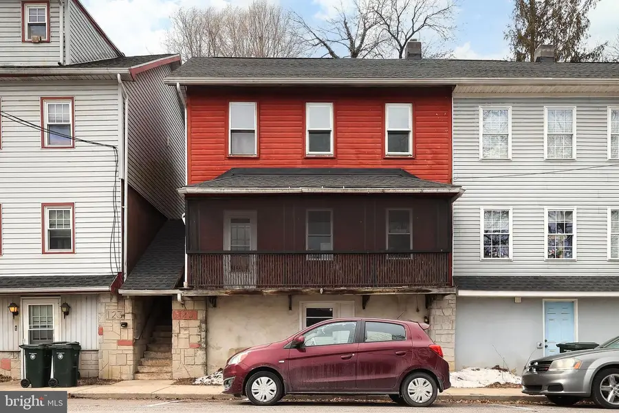 125 N Thomas St, Bellefonte, PA 16823 - #2