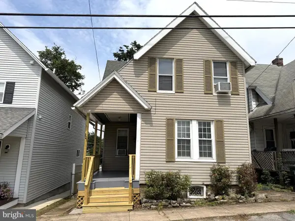 321 E Lamb St, BELLEFONTE, PA 16823