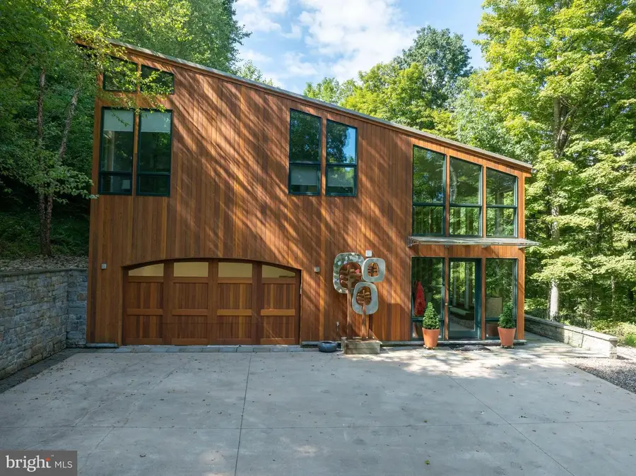 128 Old Railroad Ln, Port Matilda, PA 16870 - #2