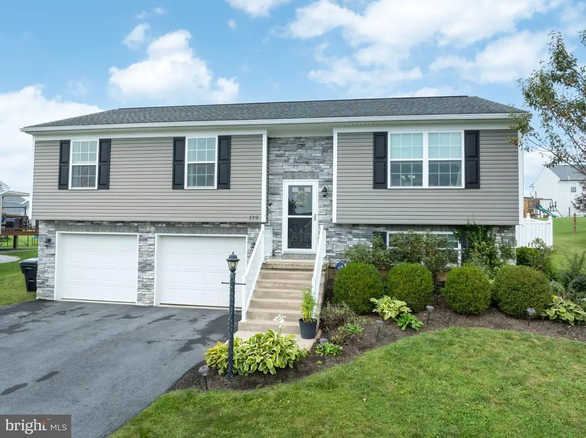 170 Shady Hollow Dr, Bellefonte, PA 16823 - #1