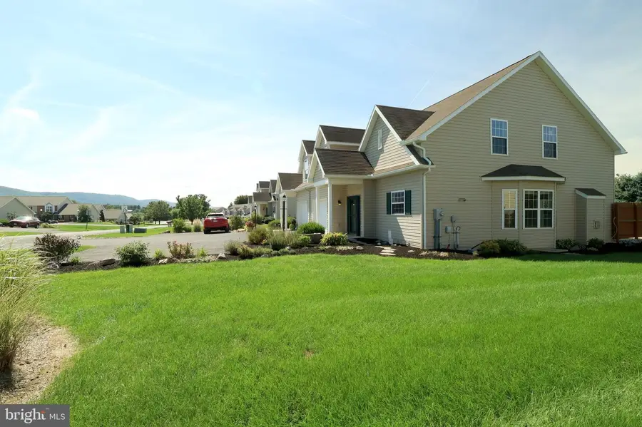411 Stony Pointe Dr, Bellefonte, PA 16823 - #3