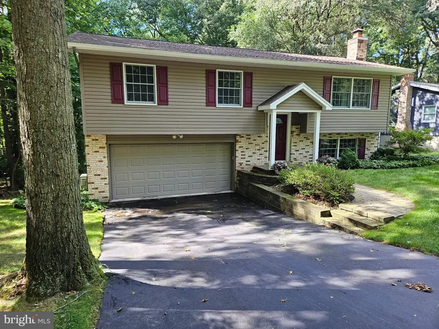 266 Oakley Dr, State College, PA 16803 - #2