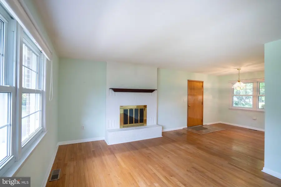 1242 Edward St, State College, PA 16801 - #3