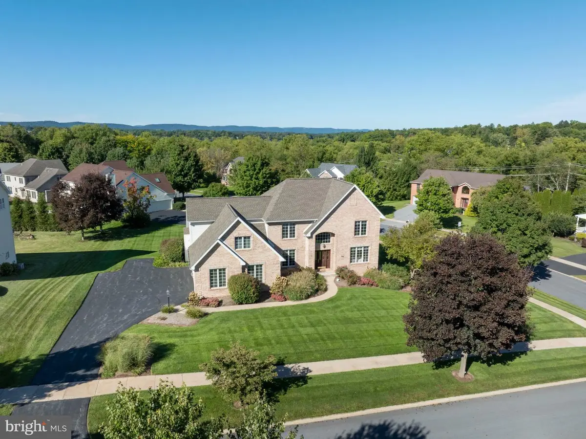 790 Teaberry Ln, State College, PA 16803 - #1