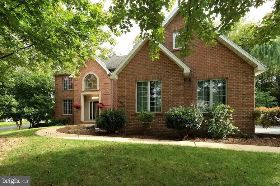 1304 Megan Dr, State College, PA 16803 - #3