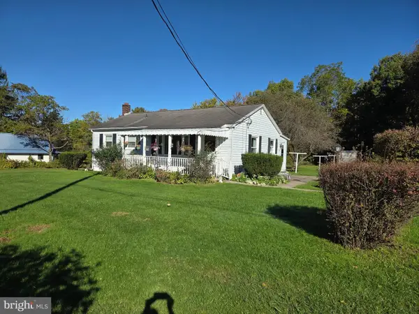 590 E Sycamore Rd E, SNOW SHOE, PA 16874