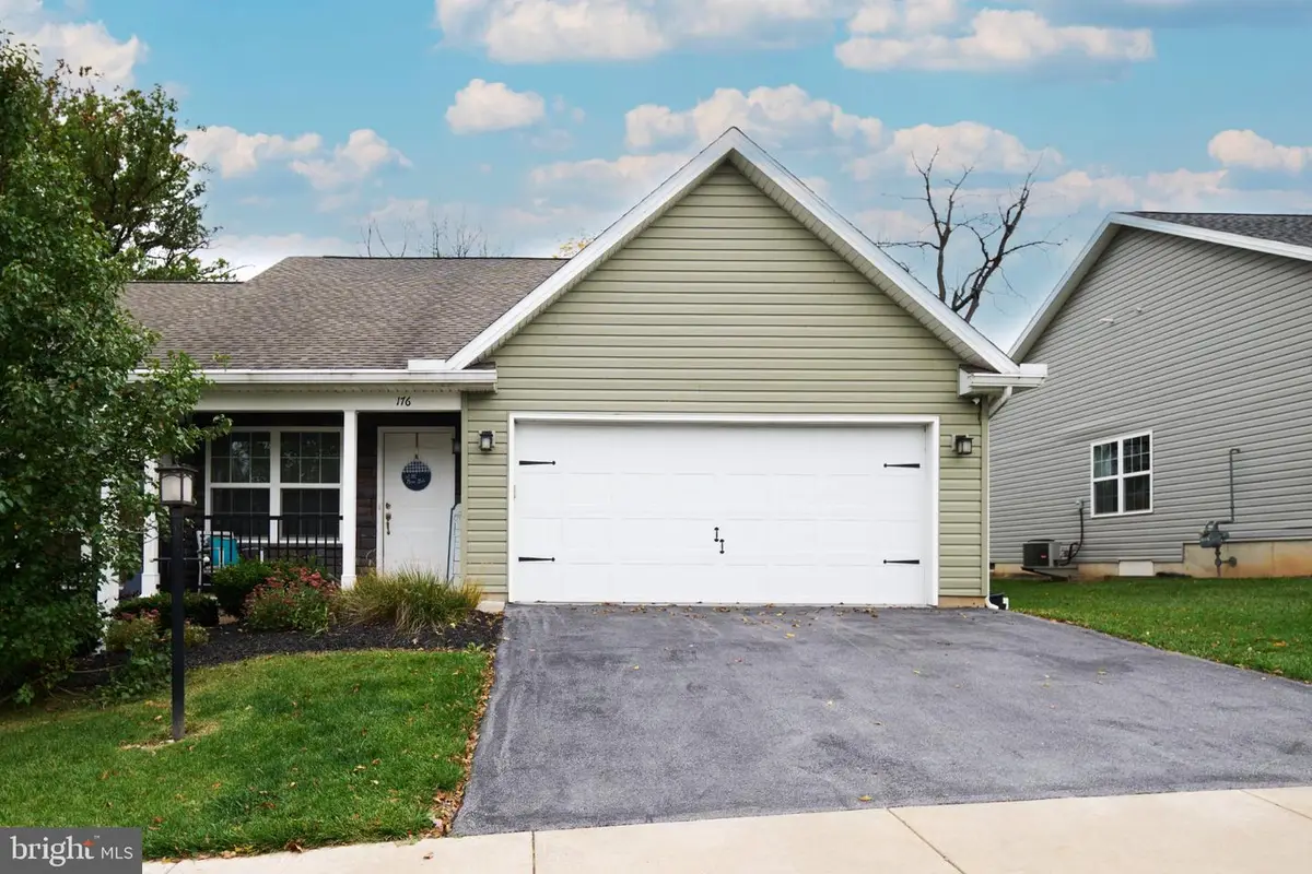 176 Rosehill Dr, Bellefonte, PA 16823 - #1