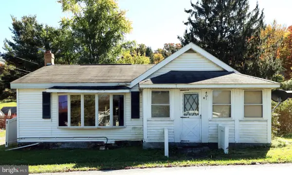401 S Moshannon Ave, SNOW SHOE, PA 16874