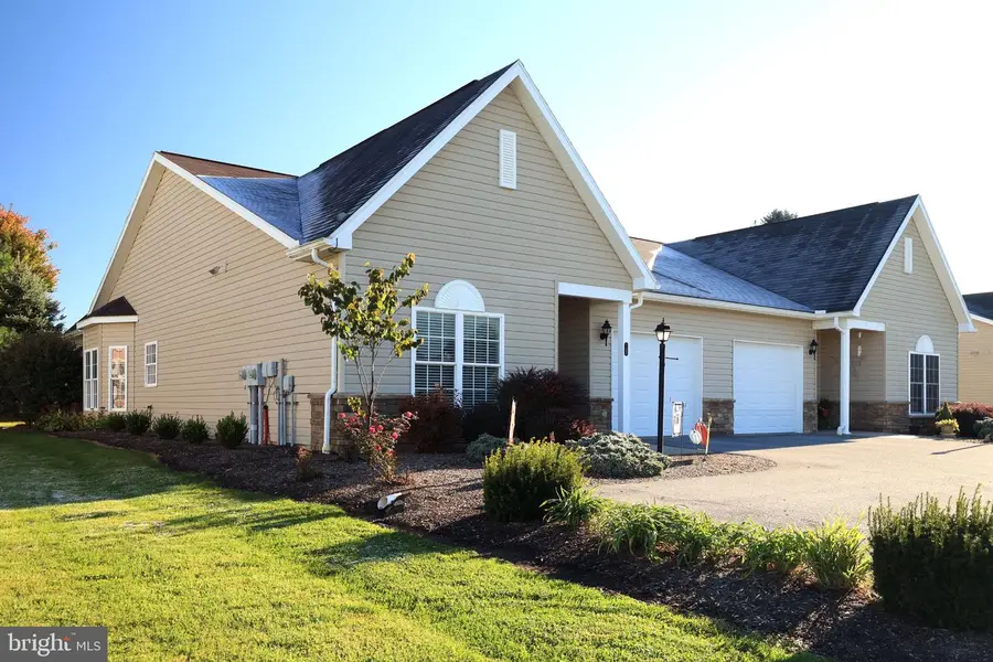 133 Gemstone Dr, Bellefonte, PA 16823 - #2