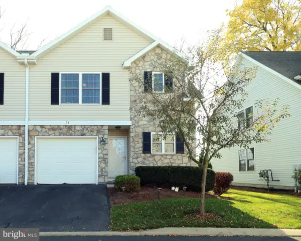 Address Withheld By Seller, STATE COLLEGE, PA 16801
