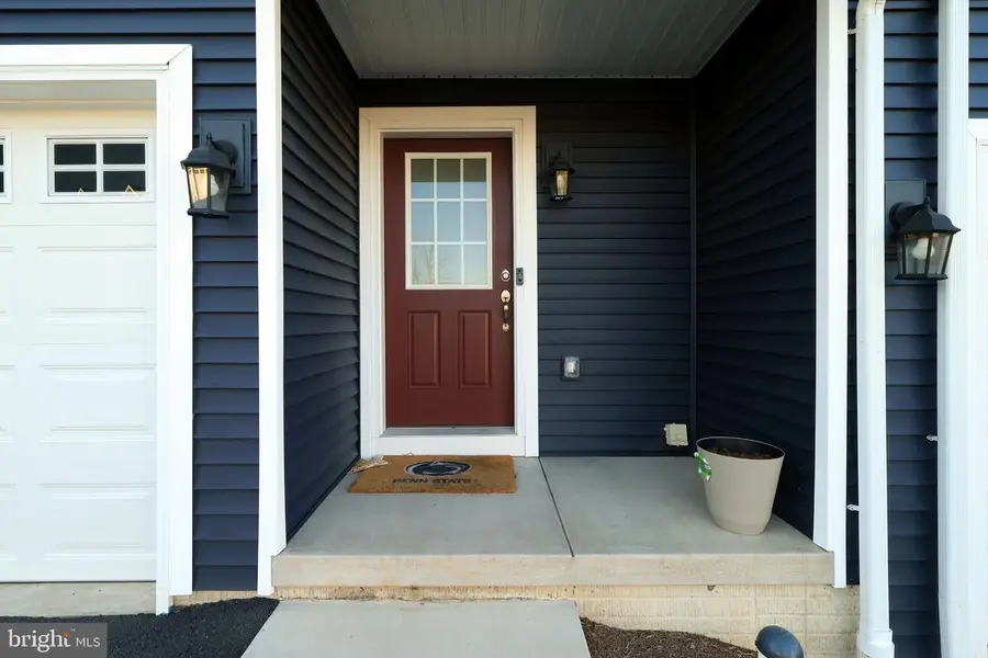 157 Highpoint Park Dr, Pleasant Gap, PA 16823 - #3