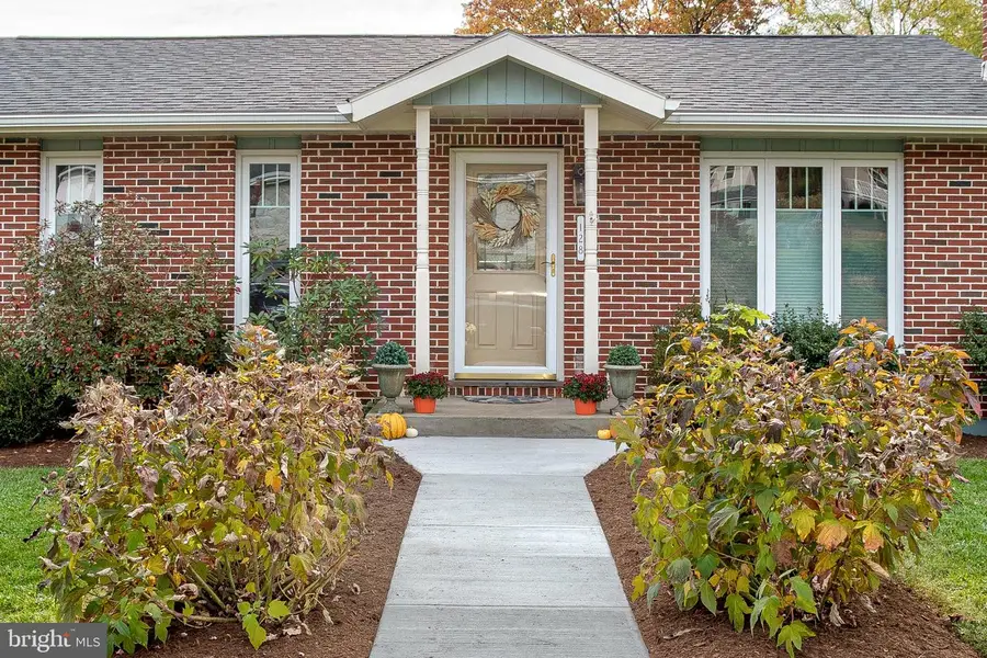 128 2nd St, Centre Hall, PA 16828 - #3