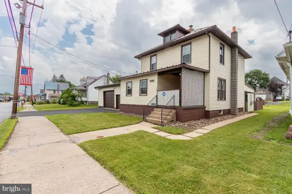 105 West Central Ave, AVIS, PA 17721