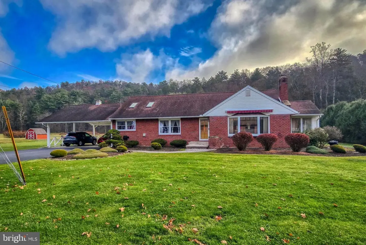 418 Park Ave, Lock Haven, PA 17745 - Image #1