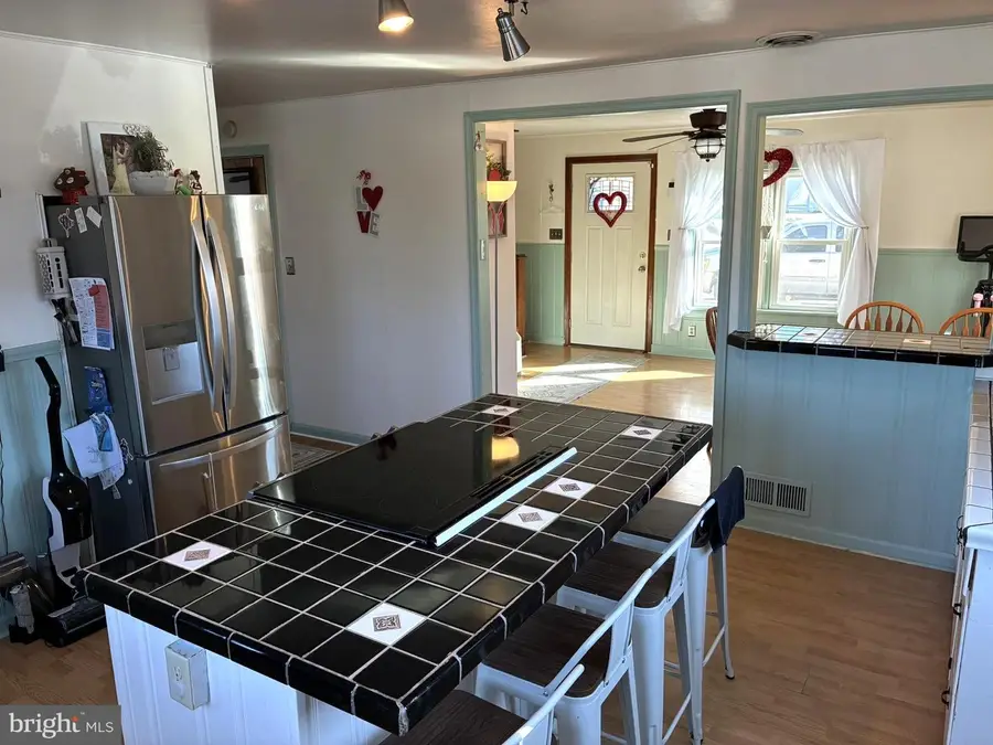 421 James St, Lock Haven, PA 17745 - Image #3