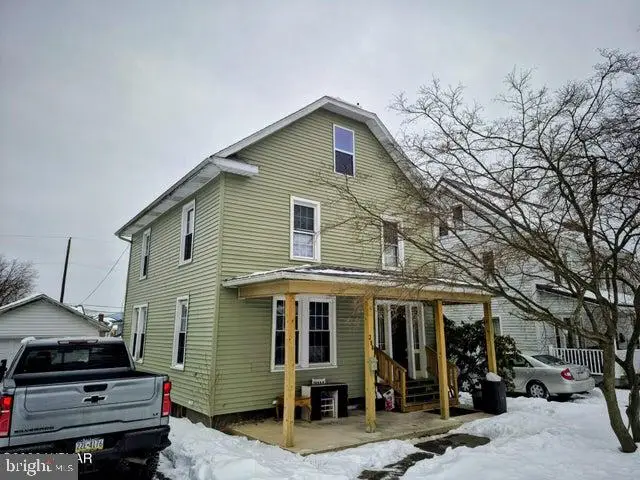 206 Pearl Street, Lock Haven, PA 17745 - #1