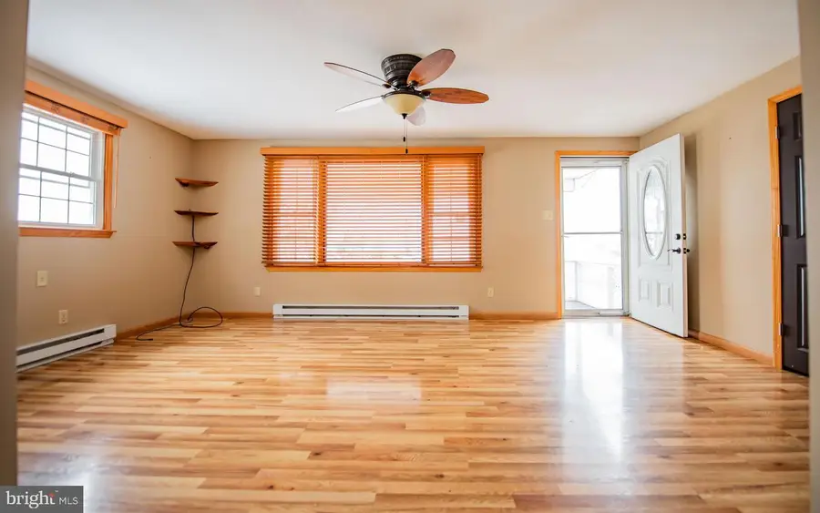 507 W Grape Street, Lock Haven, PA 17745 - #2