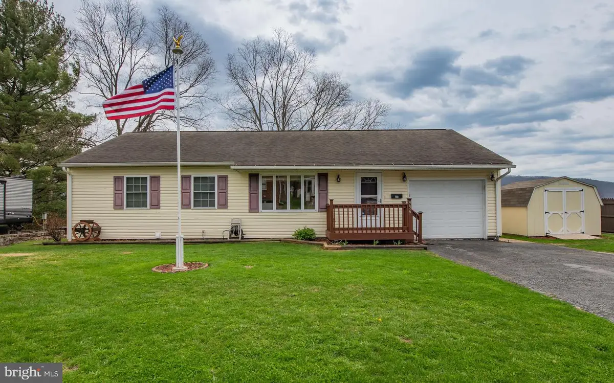 956 Center Street, Lock Haven, PA 17745 - #1