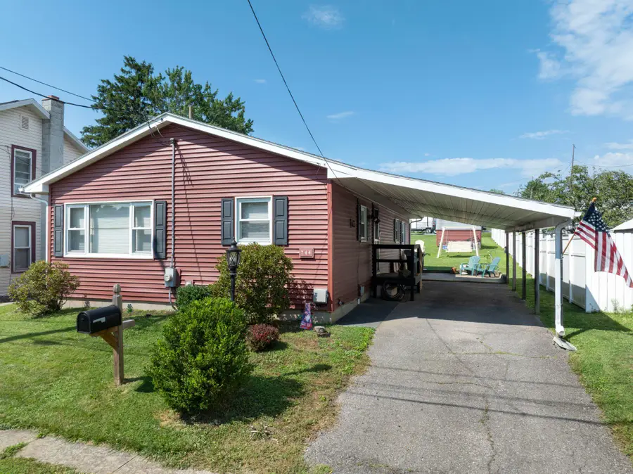744 Bressler St, Lock Haven, PA 17745 - #2