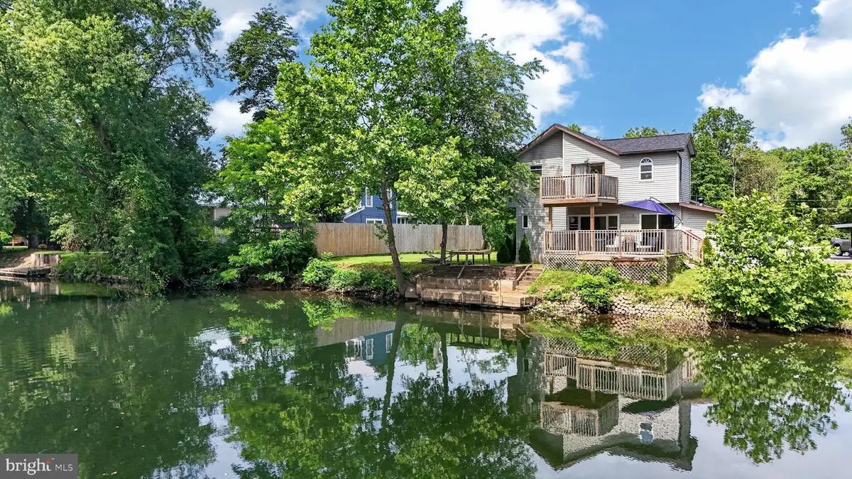 52 Cottage Ln, Mill Hall, PA 17751 - #1