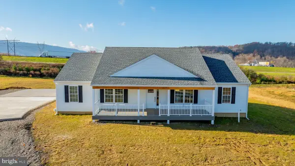 30 Maple Crest Dr, MIFFLINVILLE, PA 18635