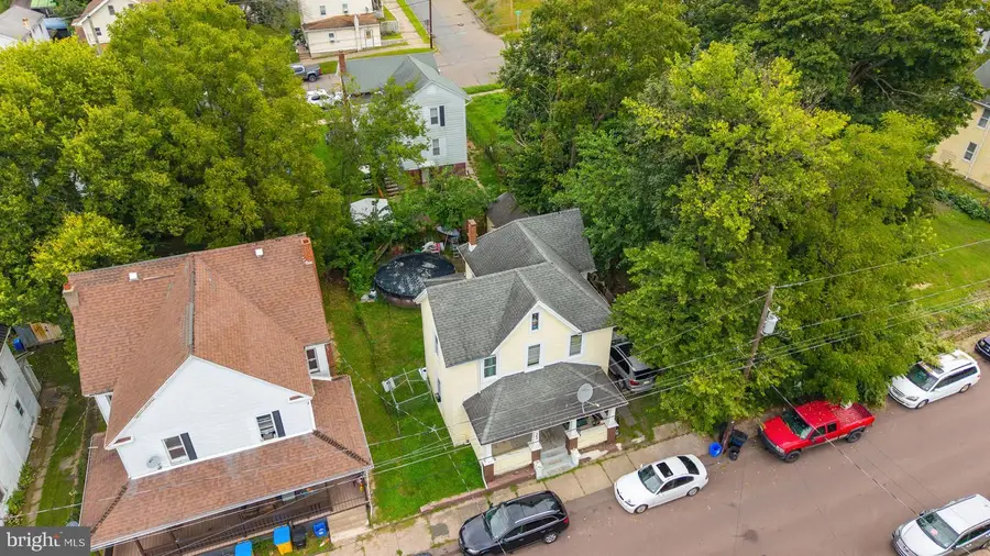 360 Grant St, Berwick, PA 18603 - #3