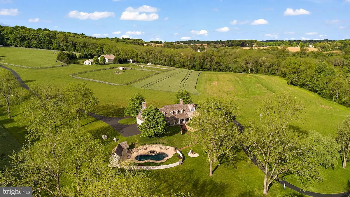 4635 Newark Rd, Cochranville, PA 19330 - Image #1