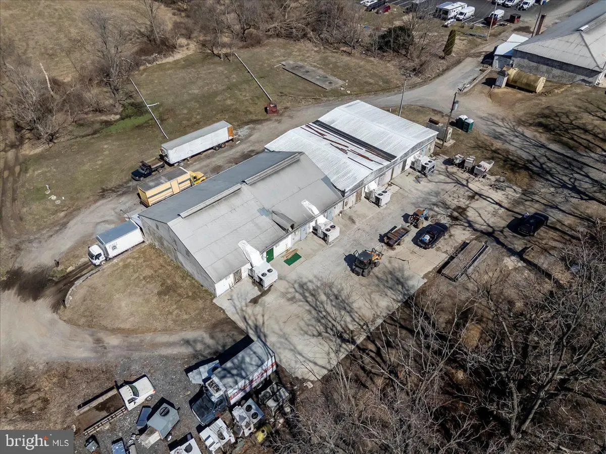 501 N Walnut Rd, Kennett Square, PA 19348 - Image #1