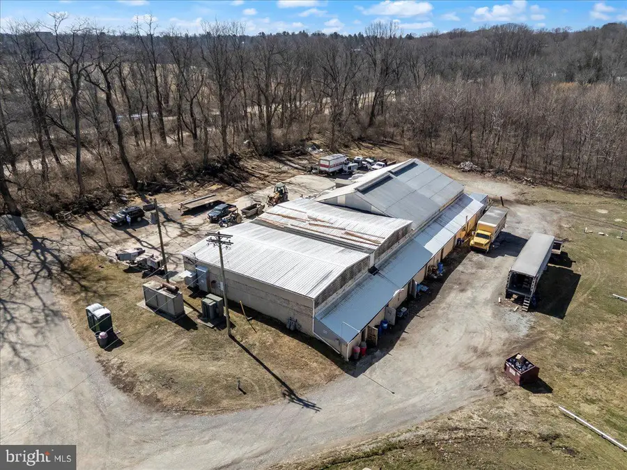 501 N Walnut Rd, Kennett Square, PA 19348 - Image #3