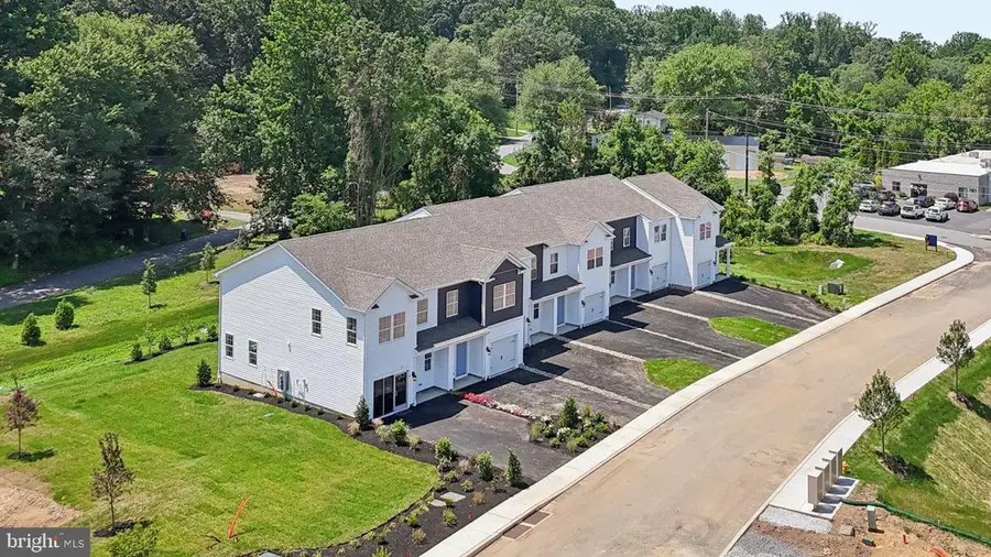 219 Derby Dr, Coatesville, PA 19320 - Image #2