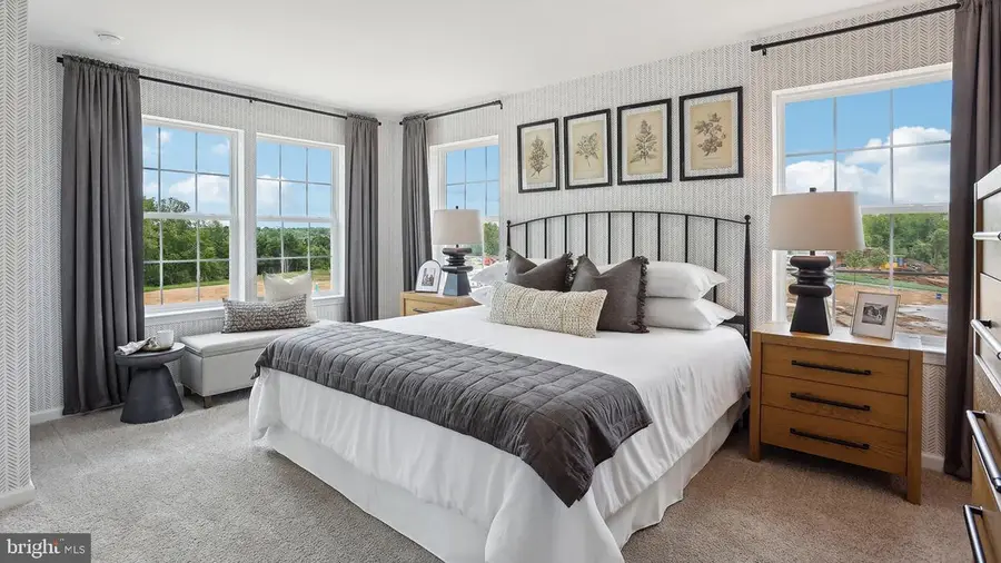 223 Derby Dr, Coatesville, PA 19320 - Image #2