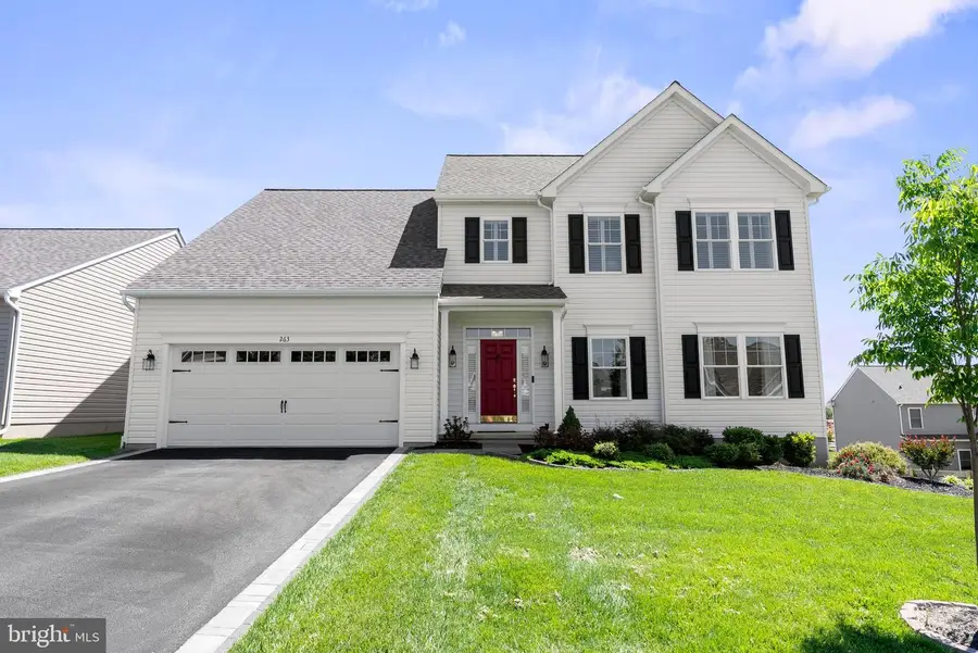 263 Greenwood Dr, Oxford, PA 19363 - Image #2