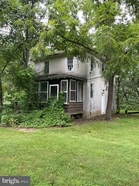 323 E Street Rd, KENNETT SQUARE, PA 19348