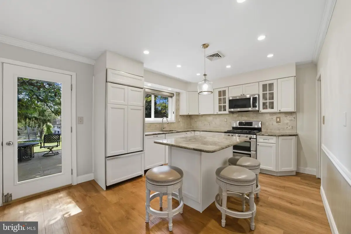 328 W Conestoga Rd, Devon, PA 19333 - #1